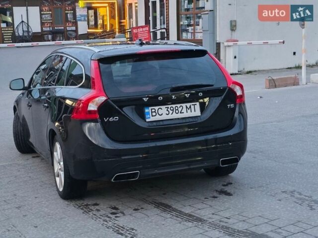 Черный Вольво B60, объемом двигателя 1.97 л и пробегом 154 тыс. км за 14200 $, фото 5 на Automoto.ua