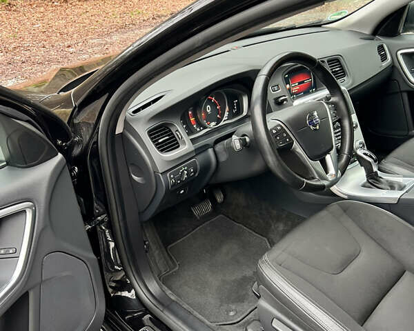 Чорний Вольво B60, об'ємом двигуна 2 л та пробігом 207 тис. км за 14200 $, фото 14 на Automoto.ua