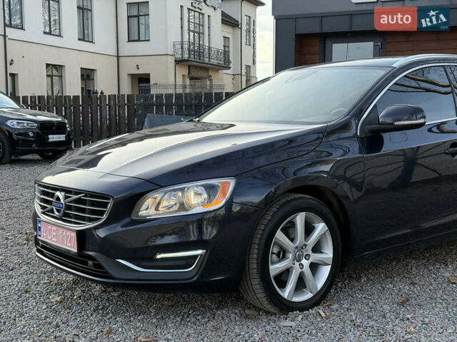 Черный Вольво B60, объемом двигателя 2 л и пробегом 148 тыс. км за 12200 $, фото 2 на Automoto.ua