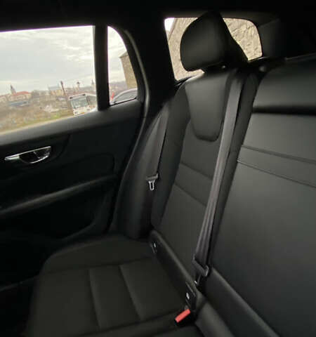 Черный Вольво B60, объемом двигателя 2 л и пробегом 171 тыс. км за 29000 $, фото 18 на Automoto.ua