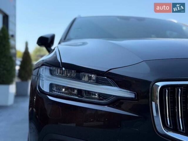 Черный Вольво B60, объемом двигателя 2 л и пробегом 255 тыс. км за 21500 $, фото 53 на Automoto.ua