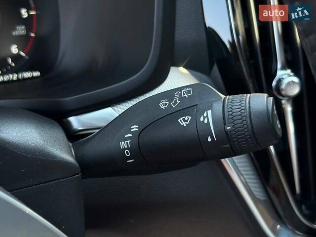 Черный Вольво B60, объемом двигателя 2 л и пробегом 255 тыс. км за 20999 $, фото 31 на Automoto.ua