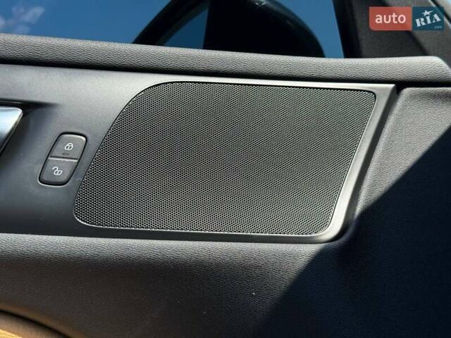 Черный Вольво B60, объемом двигателя 2 л и пробегом 255 тыс. км за 20999 $, фото 20 на Automoto.ua