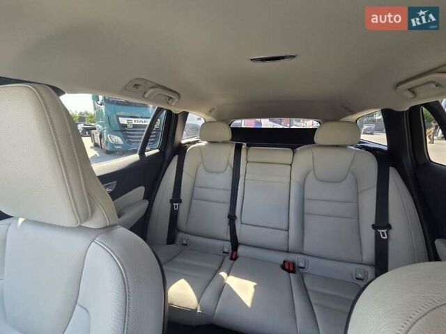 Черный Вольво B60, объемом двигателя 1.97 л и пробегом 194 тыс. км за 22550 $, фото 8 на Automoto.ua