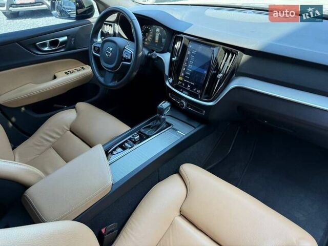 Черный Вольво B60, объемом двигателя 2 л и пробегом 255 тыс. км за 20999 $, фото 67 на Automoto.ua