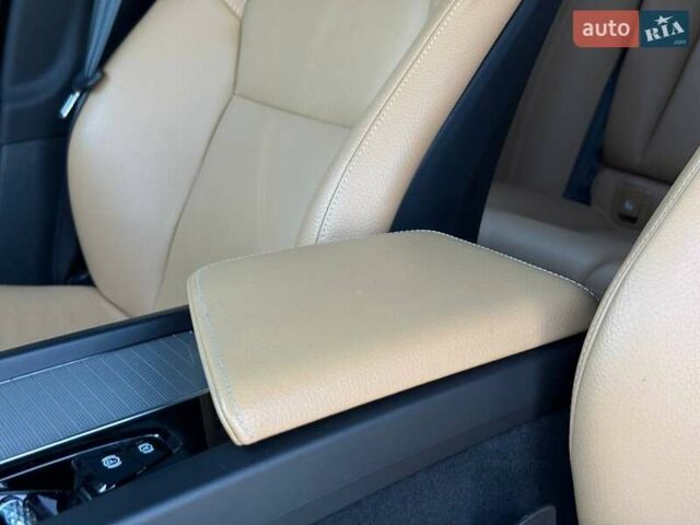 Черный Вольво B60, объемом двигателя 2 л и пробегом 255 тыс. км за 20999 $, фото 37 на Automoto.ua