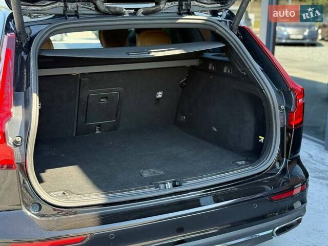 Черный Вольво B60, объемом двигателя 2 л и пробегом 255 тыс. км за 20999 $, фото 71 на Automoto.ua