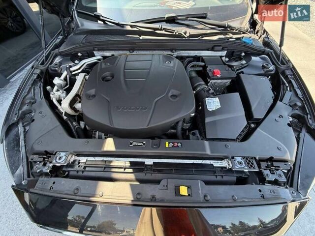Черный Вольво B60, объемом двигателя 2 л и пробегом 255 тыс. км за 20999 $, фото 77 на Automoto.ua