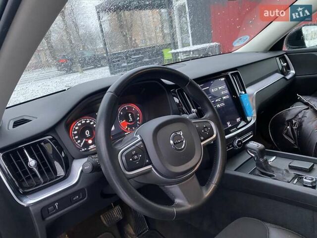 Черный Вольво B60, объемом двигателя 1.97 л и пробегом 220 тыс. км за 23790 $, фото 15 на Automoto.ua