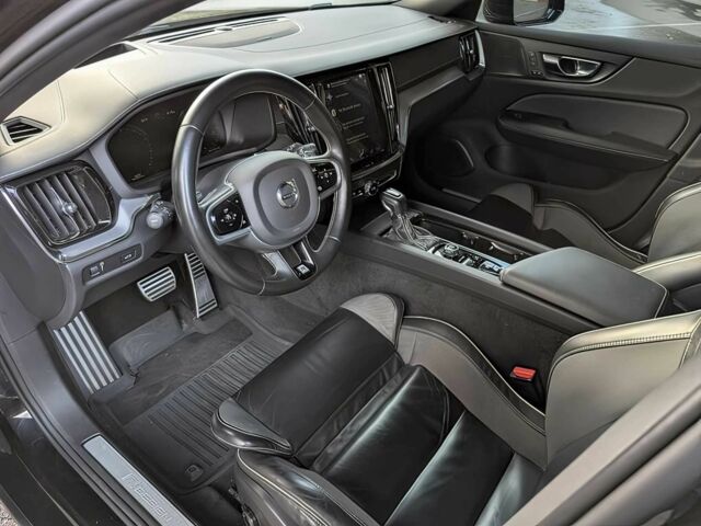 Черный Вольво B60, объемом двигателя 2 л и пробегом 35 тыс. км за 5500 $, фото 9 на Automoto.ua