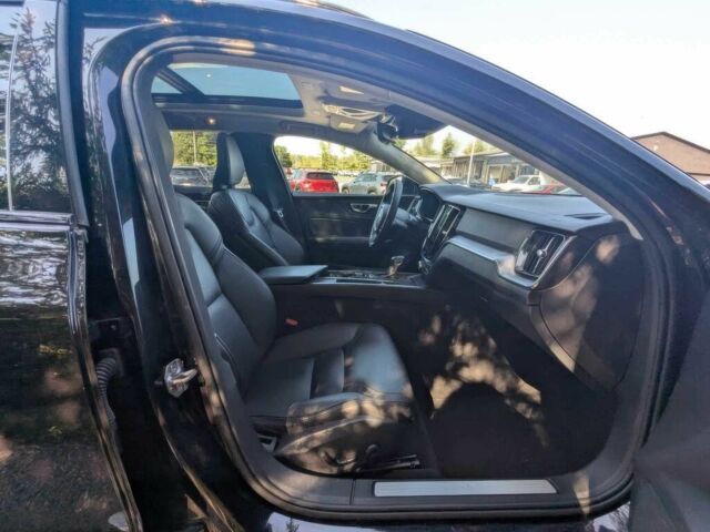 Вольво B60 2020 в Житомире на Automoto.ua Черный Вольво B60, объемом двигателя 2 л и пробегом 50 тыс. км за 5500 $, фото 9 на Automoto.ua