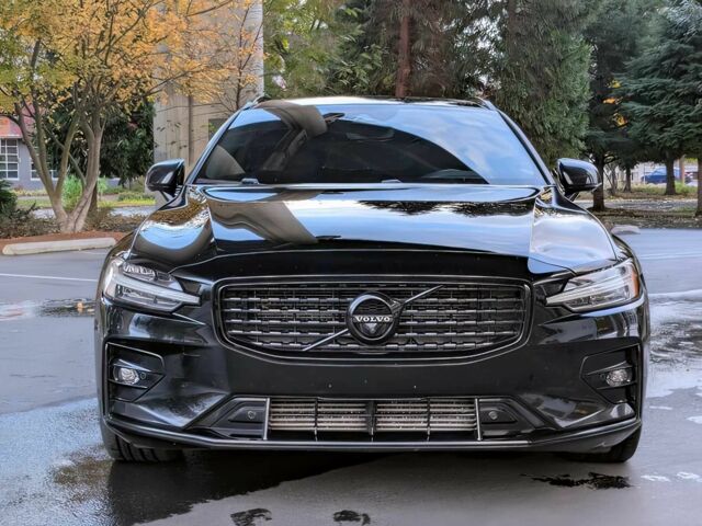 Черный Вольво B60, объемом двигателя 2 л и пробегом 35 тыс. км за 5500 $, фото 1 на Automoto.ua