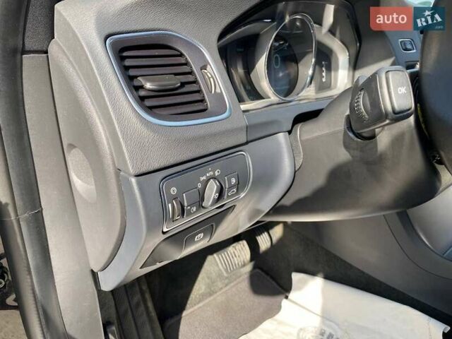 Коричневый Вольво B60, объемом двигателя 2.4 л и пробегом 261 тыс. км за 14999 $, фото 30 на Automoto.ua