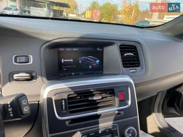 Коричневый Вольво B60, объемом двигателя 2.4 л и пробегом 262 тыс. км за 14800 $, фото 55 на Automoto.ua