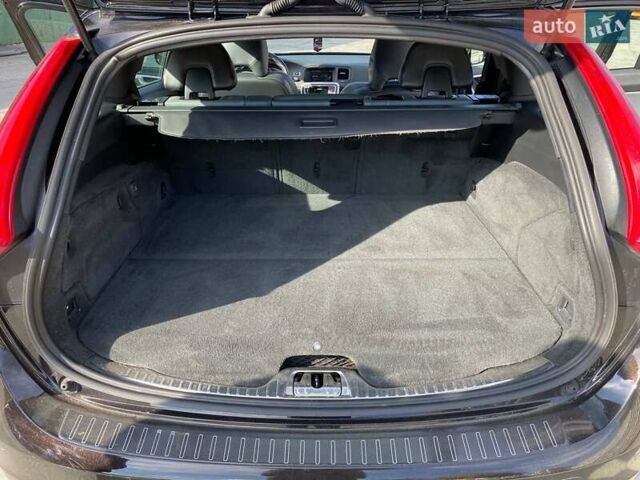 Коричневый Вольво B60, объемом двигателя 2.4 л и пробегом 261 тыс. км за 14999 $, фото 14 на Automoto.ua