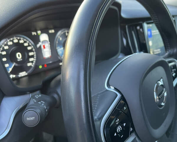 Коричневый Вольво B60, объемом двигателя 2 л и пробегом 184 тыс. км за 19800 $, фото 23 на Automoto.ua