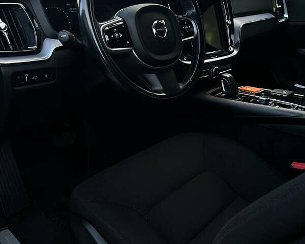 Коричневий Вольво B60, об'ємом двигуна 1.97 л та пробігом 158 тис. км за 32500 $, фото 16 на Automoto.ua