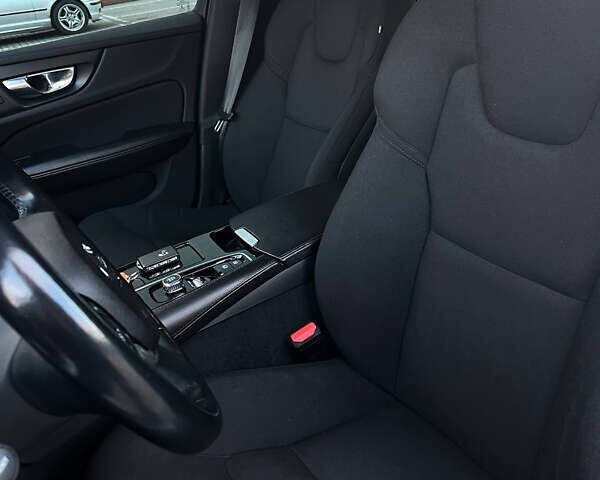 Коричневий Вольво B60, об'ємом двигуна 1.97 л та пробігом 158 тис. км за 32500 $, фото 19 на Automoto.ua