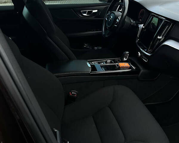 Коричневий Вольво B60, об'ємом двигуна 1.97 л та пробігом 158 тис. км за 32500 $, фото 21 на Automoto.ua