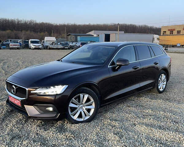 Коричневый Вольво B60, объемом двигателя 2 л и пробегом 184 тыс. км за 19800 $, фото 1 на Automoto.ua