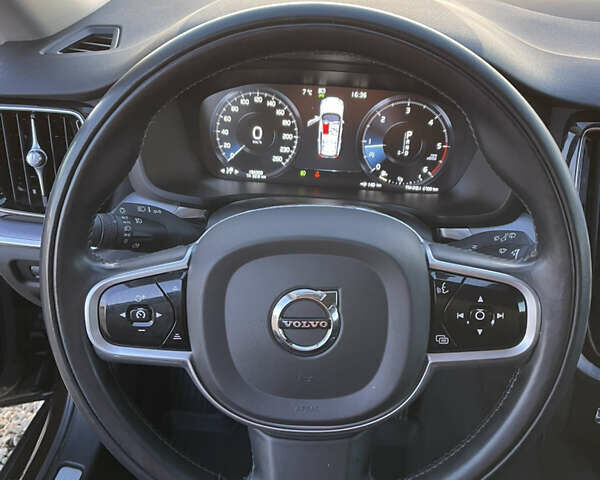 Коричневый Вольво B60, объемом двигателя 2 л и пробегом 184 тыс. км за 19800 $, фото 24 на Automoto.ua