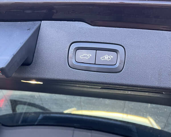 Коричневый Вольво B60, объемом двигателя 2 л и пробегом 184 тыс. км за 19800 $, фото 37 на Automoto.ua