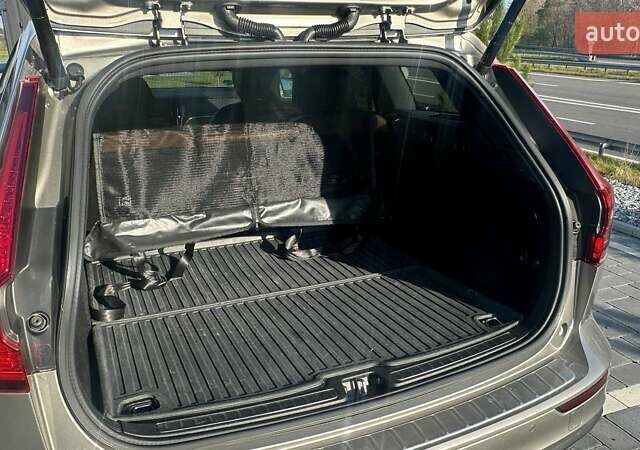 Коричневый Вольво B60, объемом двигателя 1.97 л и пробегом 129 тыс. км за 26200 $, фото 18 на Automoto.ua