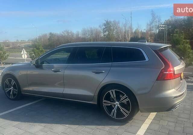 Коричневый Вольво B60, объемом двигателя 1.97 л и пробегом 129 тыс. км за 26200 $, фото 3 на Automoto.ua