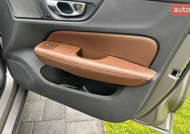 Вольво B60 2021 в Ровно на Automoto.ua Коричневый Вольво B60, объемом двигателя 1.97 л и пробегом 129 тыс. км за 26200 $, фото 10 на Automoto.ua