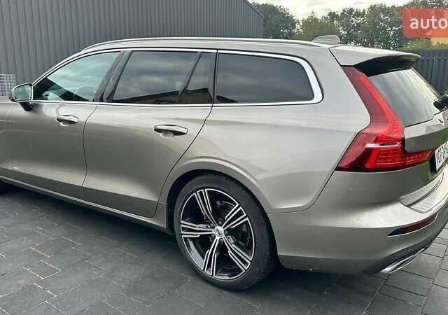 Вольво B60 2021 в Ровно на Automoto.ua Коричневый Вольво B60, объемом двигателя 1.97 л и пробегом 129 тыс. км за 26200 $, фото 4 на Automoto.ua