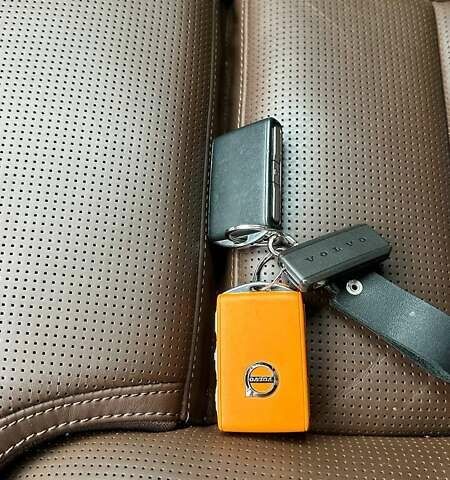 Вольво B60 2021 в Ровно на Automoto.ua Коричневый Вольво B60, объемом двигателя 1.97 л и пробегом 129 тыс. км за 26200 $, фото 22 на Automoto.ua