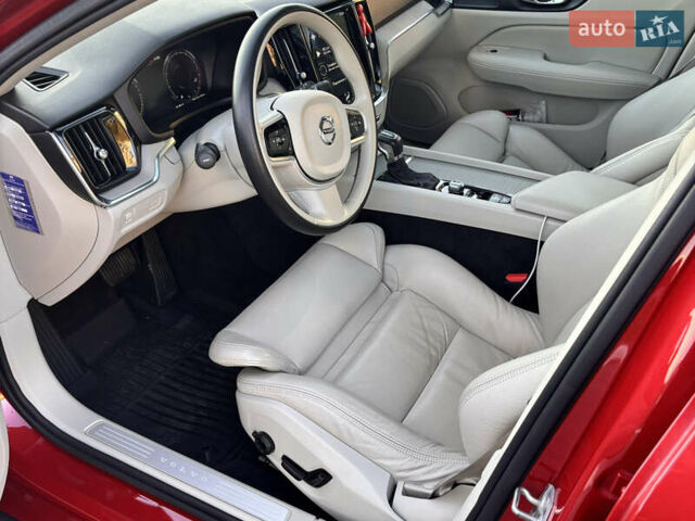 Красный Вольво B60, объемом двигателя 1.97 л и пробегом 177 тыс. км за 28500 $, фото 6 на Automoto.ua