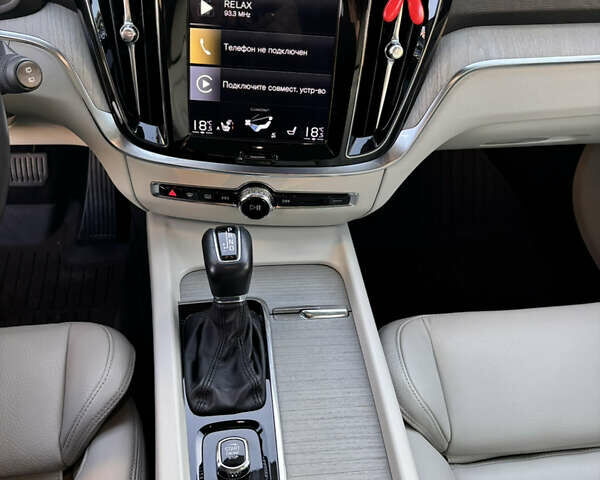 Красный Вольво B60, объемом двигателя 1.97 л и пробегом 177 тыс. км за 28500 $, фото 17 на Automoto.ua