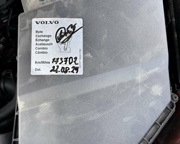 Красный Вольво B60, объемом двигателя 1.97 л и пробегом 177 тыс. км за 28500 $, фото 31 на Automoto.ua