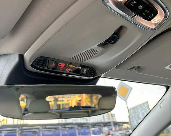 Красный Вольво B60, объемом двигателя 1.97 л и пробегом 177 тыс. км за 28500 $, фото 26 на Automoto.ua