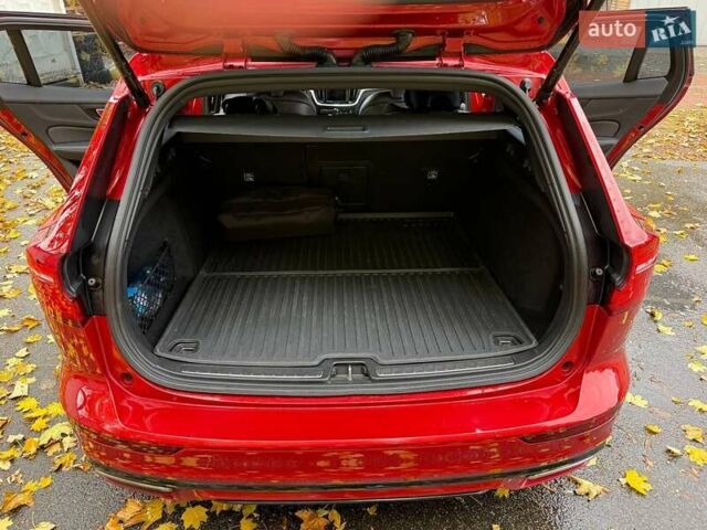 Красный Вольво B60, объемом двигателя 1.97 л и пробегом 62 тыс. км за 32000 $, фото 14 на Automoto.ua