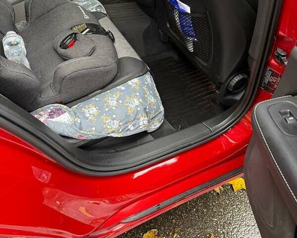 Красный Вольво B60, объемом двигателя 1.97 л и пробегом 62 тыс. км за 32000 $, фото 21 на Automoto.ua