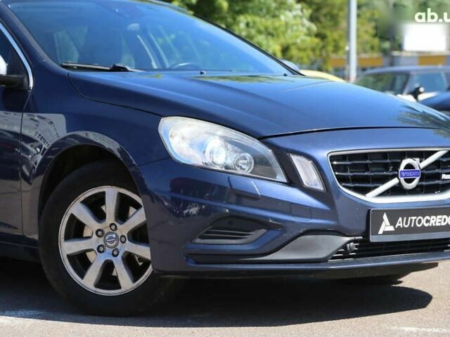 Вольво B60, объемом двигателя 1.6 л и пробегом 211 тыс. км за 12900 $, фото 3 на Automoto.ua