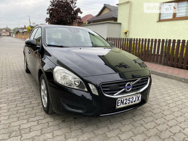 Вольво B60, объемом двигателя 1.6 л и пробегом 217 тыс. км за 9700 $, фото 16 на Automoto.ua