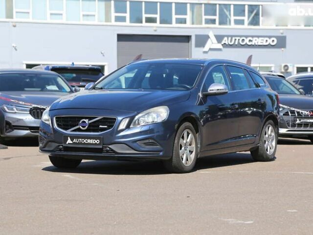 Вольво B60, объемом двигателя 1.6 л и пробегом 211 тыс. км за 12900 $, фото 2 на Automoto.ua