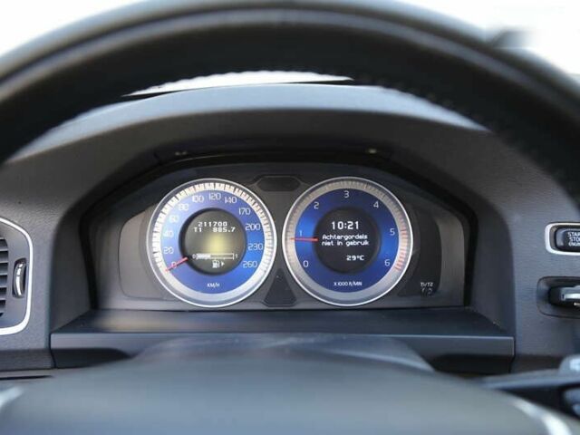 Вольво B60, об'ємом двигуна 1.6 л та пробігом 211 тис. км за 12300 $, фото 17 на Automoto.ua