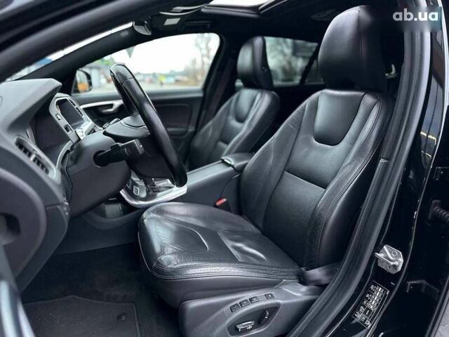 Вольво B60, объемом двигателя 0 л и пробегом 259 тыс. км за 12500 $, фото 23 на Automoto.ua