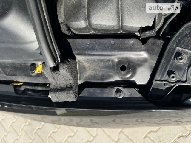 Вольво B60, объемом двигателя 2.4 л и пробегом 210 тыс. км за 12500 $, фото 23 на Automoto.ua