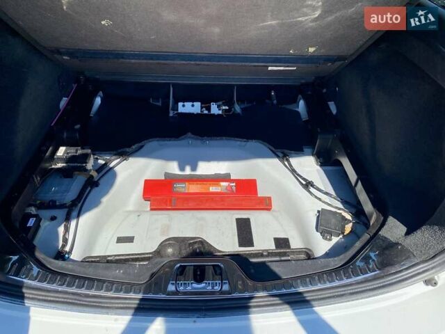 Вольво B60, объемом двигателя 1.6 л и пробегом 220 тыс. км за 11900 $, фото 24 на Automoto.ua