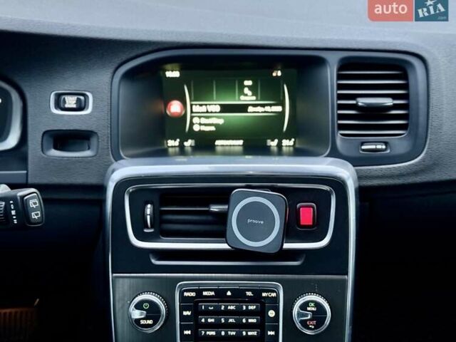 Вольво B60, об'ємом двигуна 1.97 л та пробігом 152 тис. км за 12000 $, фото 24 на Automoto.ua