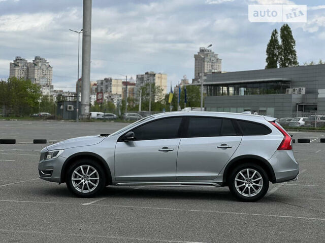 Вольво B60, об'ємом двигуна 2.4 л та пробігом 120 тис. км за 19900 $, фото 35 на Automoto.ua