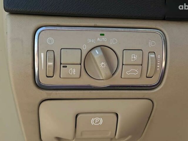 Вольво B60, объемом двигателя 2 л и пробегом 261 тыс. км за 14650 $, фото 14 на Automoto.ua