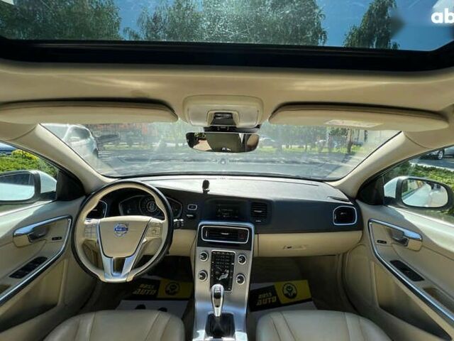 Вольво B60, объемом двигателя 2 л и пробегом 261 тыс. км за 14650 $, фото 11 на Automoto.ua