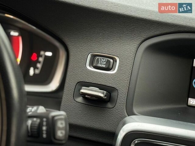 Вольво B60, об'ємом двигуна 2 л та пробігом 209 тис. км за 14800 $, фото 78 на Automoto.ua