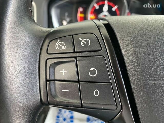 Вольво B60, объемом двигателя 0 л и пробегом 207 тыс. км за 16950 $, фото 10 на Automoto.ua